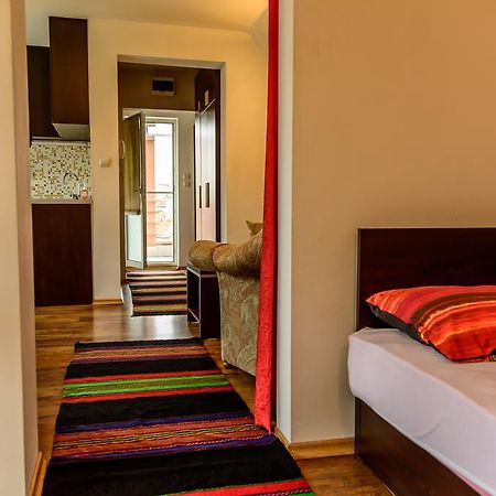 Apartment Leonardo Da Vinci Plovdiv Bagian luar foto