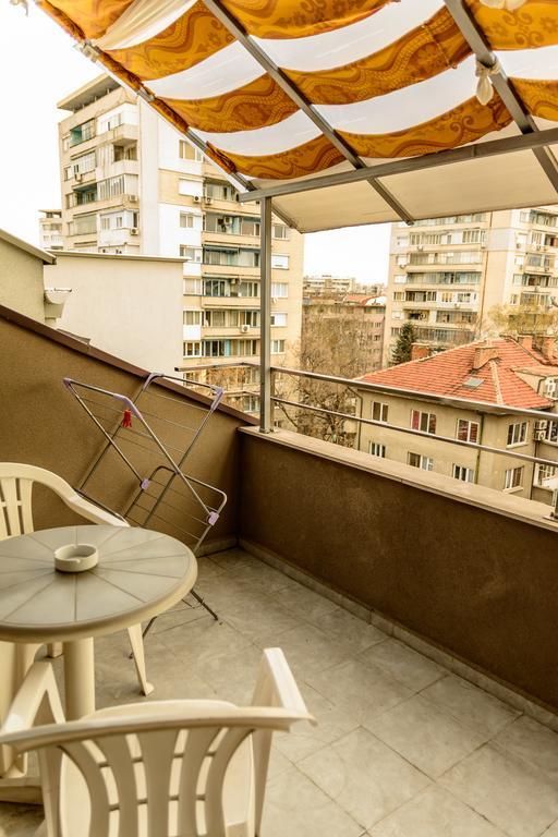 Apartment Leonardo Da Vinci Plovdiv Bagian luar foto